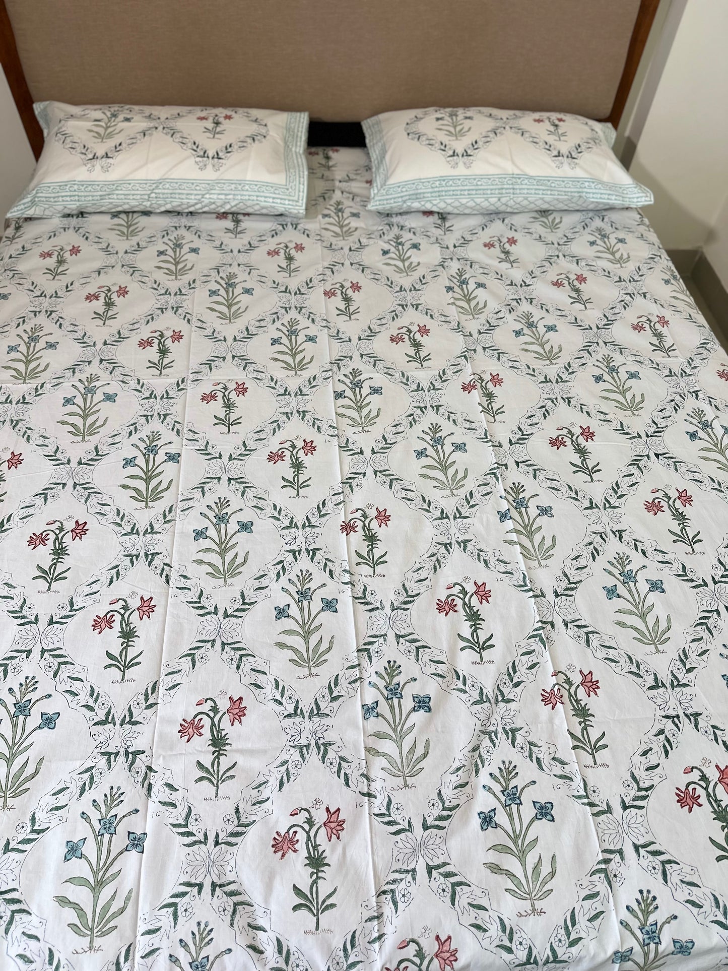 Guldasta Wine Jal : 100% Cotton Block Printed Bed Sheet - King Size with 2 Pillow Cover
