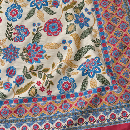 Indigo Garden Rangrez Bedsheet - BS_RZ_KS_004 - fabric close-up