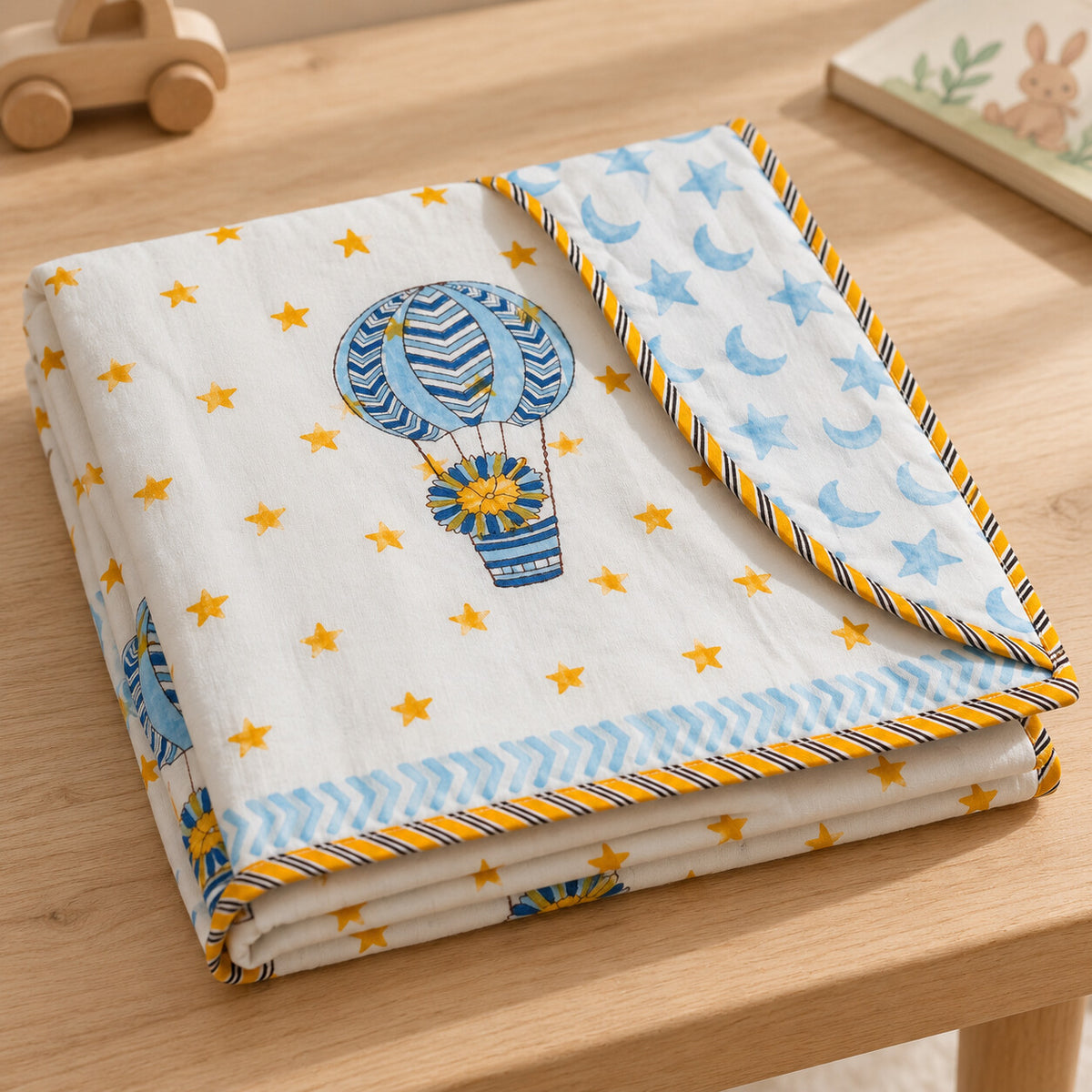 Hot Air Balloon Stars Baby Dohar - DH_SUB_BB_001 - folded gift view