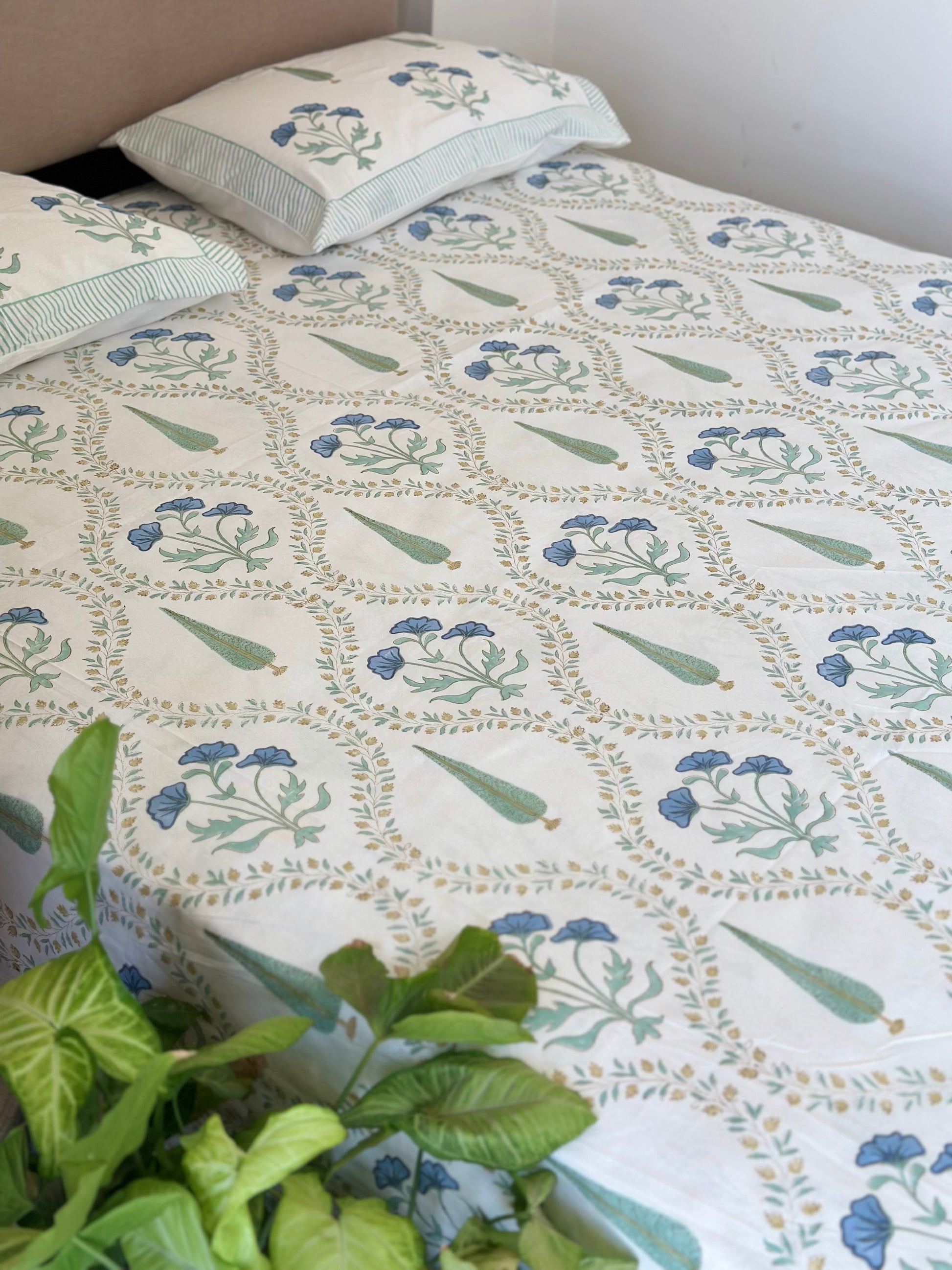 Pine & Guldasta 100% Cotton Block Printed Bed Sheet - King Size with 2 Pillow Cover