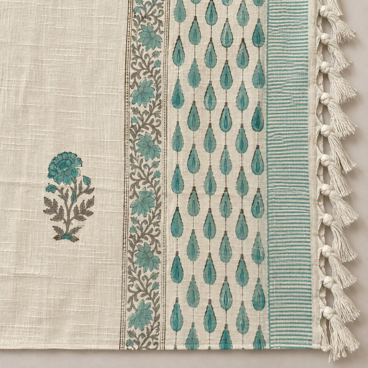 Teal Marigold Cypress Baithak Sofa Throw - ST_BT_CJ_001 - border and tassel detail